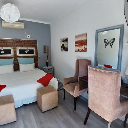 Ons Stee Bed And Breakfast Веллингтон Экстерьер фото